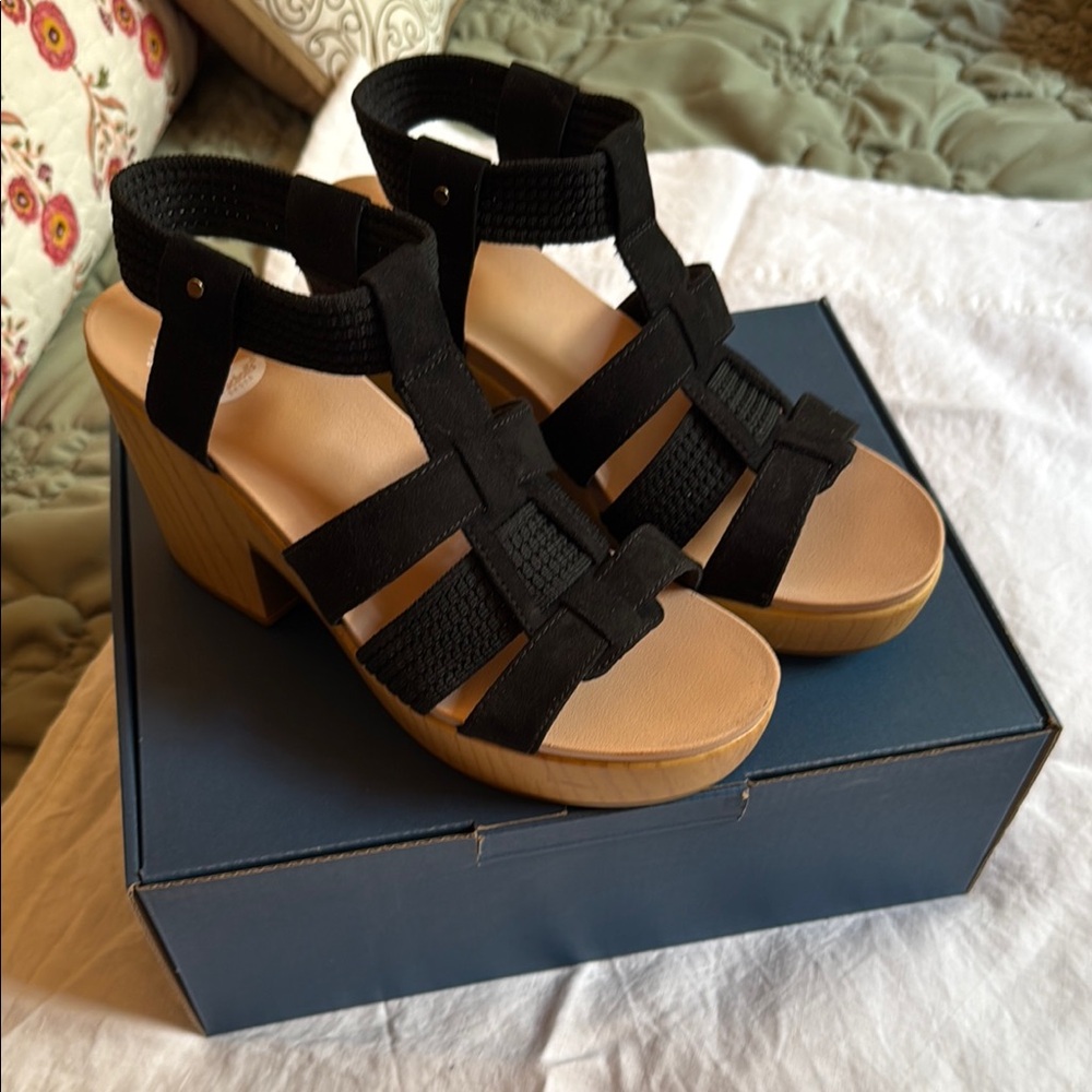 Dr Scholl’s Black Strappy Women's Sandals